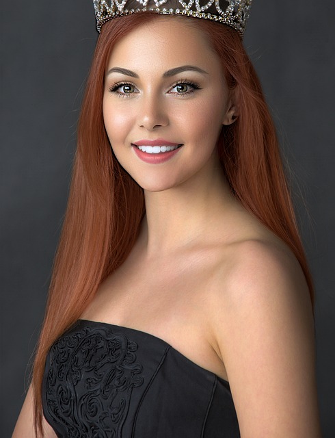 “帅白龙”罗超连克四强，豪取全国自由搏击锦标赛冠军！